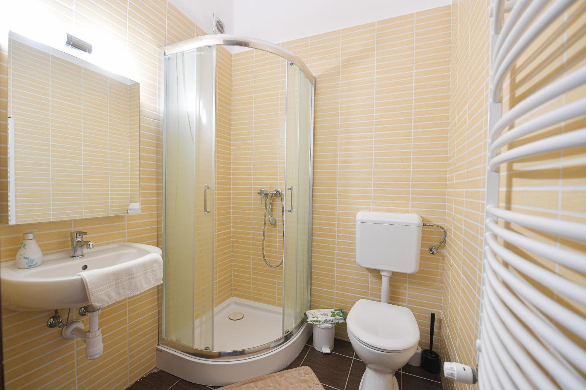 Kókusz Apartmanok Eger Quarto foto